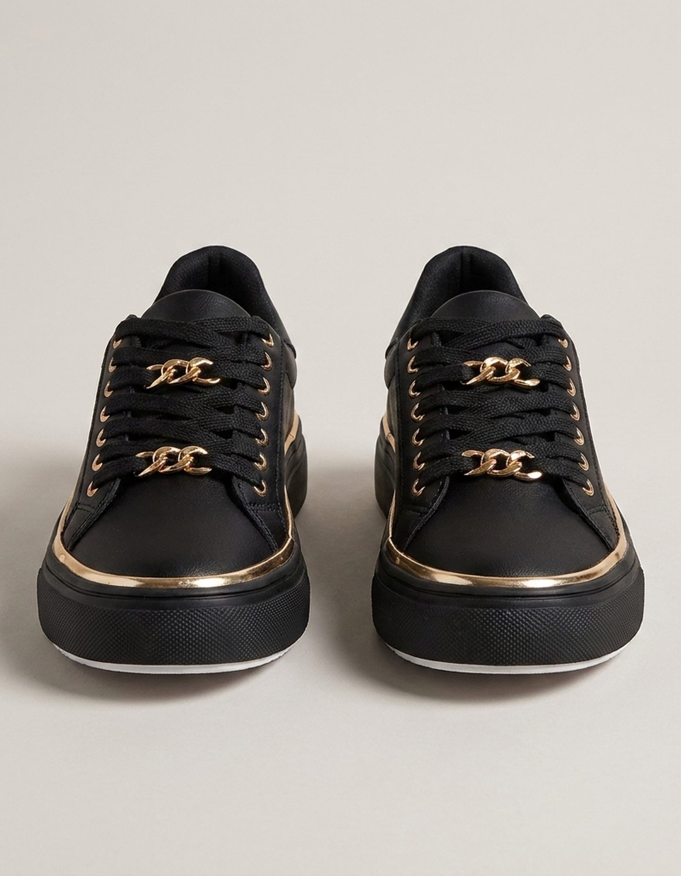 PLUXSTYLE::numise::blanche-platform-basket-sneakers::pack-black