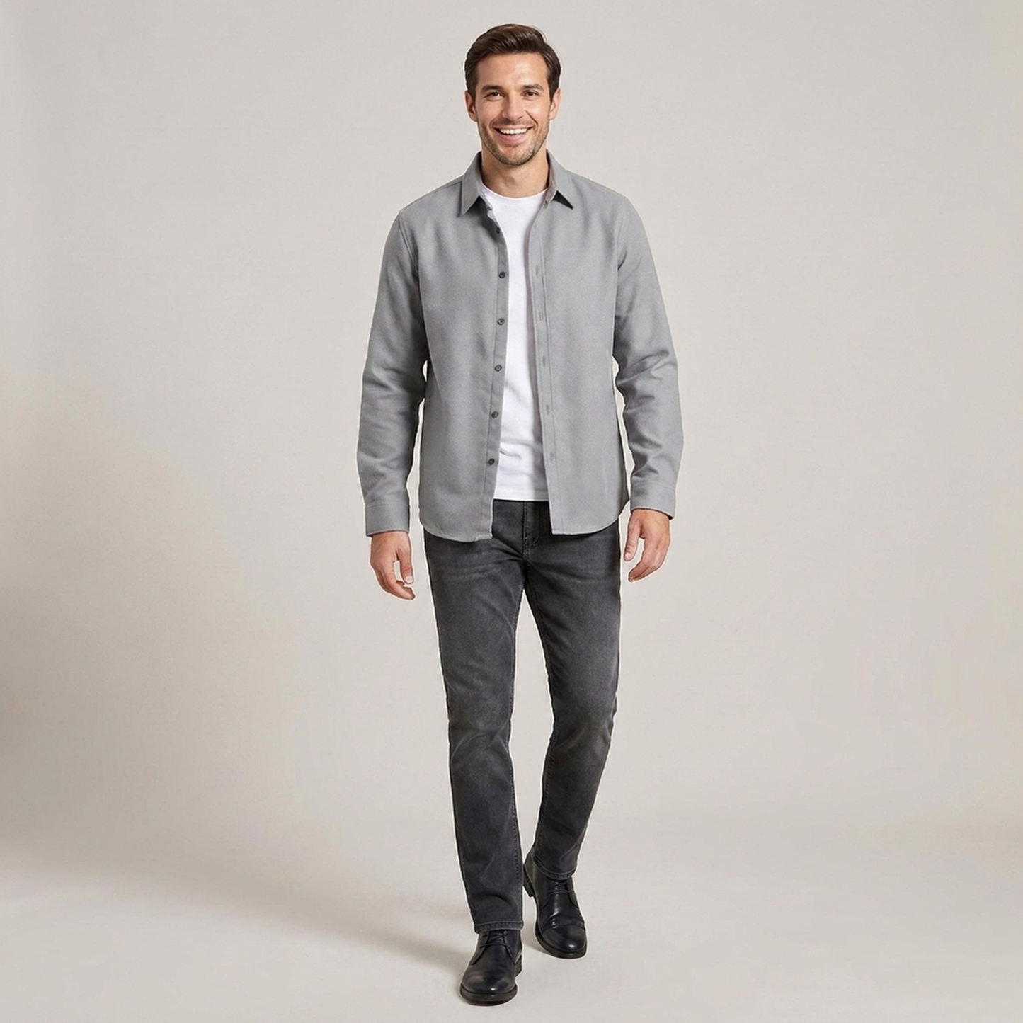 PLUXSTYLE::numise::mens-solid-button-up-top::front