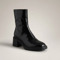 PLUXSTYLE::numise::everyday-side-zip-ankle-boots::closeup-hero
