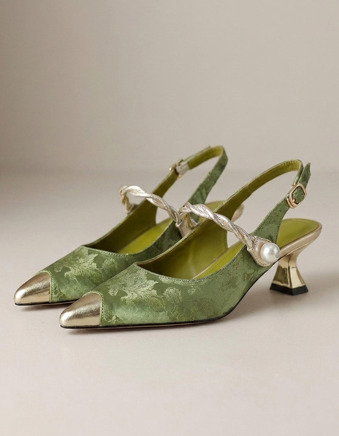 PLUXSTYLE::numise::amelie-pearl-strap-slingback-pumps::closeup-detail