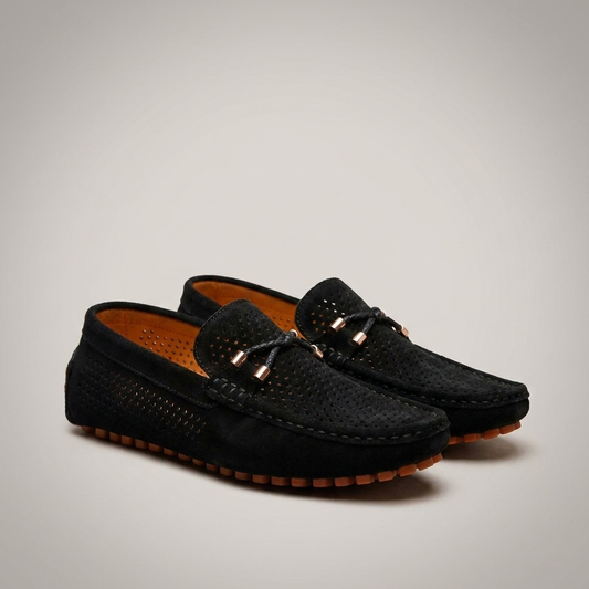 PLUXSTYLE::numise::classic-slip-on-loafers::closeup-detail