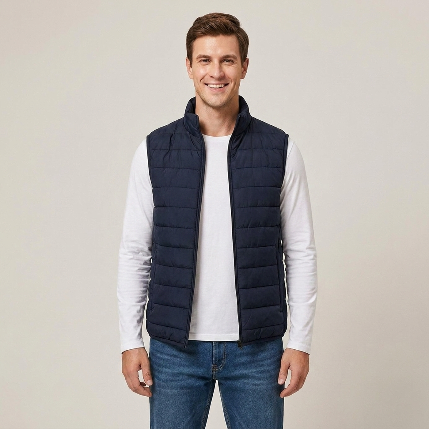 PLUXSTYLE::numise::mens-lightweight-puffer-vest::front