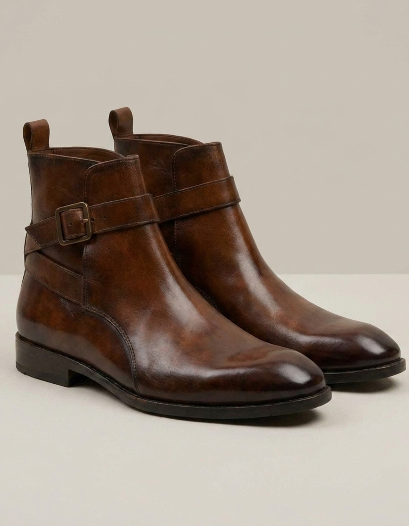 PLUXSTYLE::numise::mens-everyday-jodhpur-boots::closeup-detail