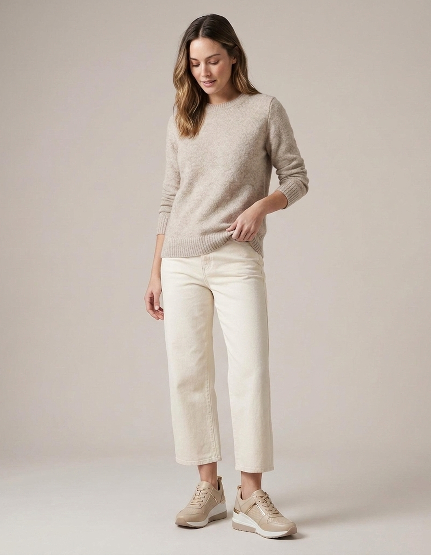 PLUXSTYLE::numise::manuela-structured-platform-sneakers::zoom-out
