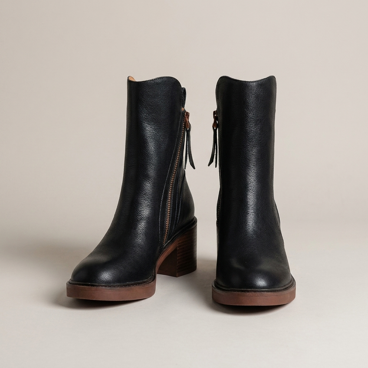 PLUXSTYLE::numise::alina-timeless-ankle-boots::pack-black