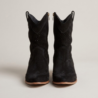 PLUXSTYLE::numise::amelia-perforated-cowboy-boots::pack-black