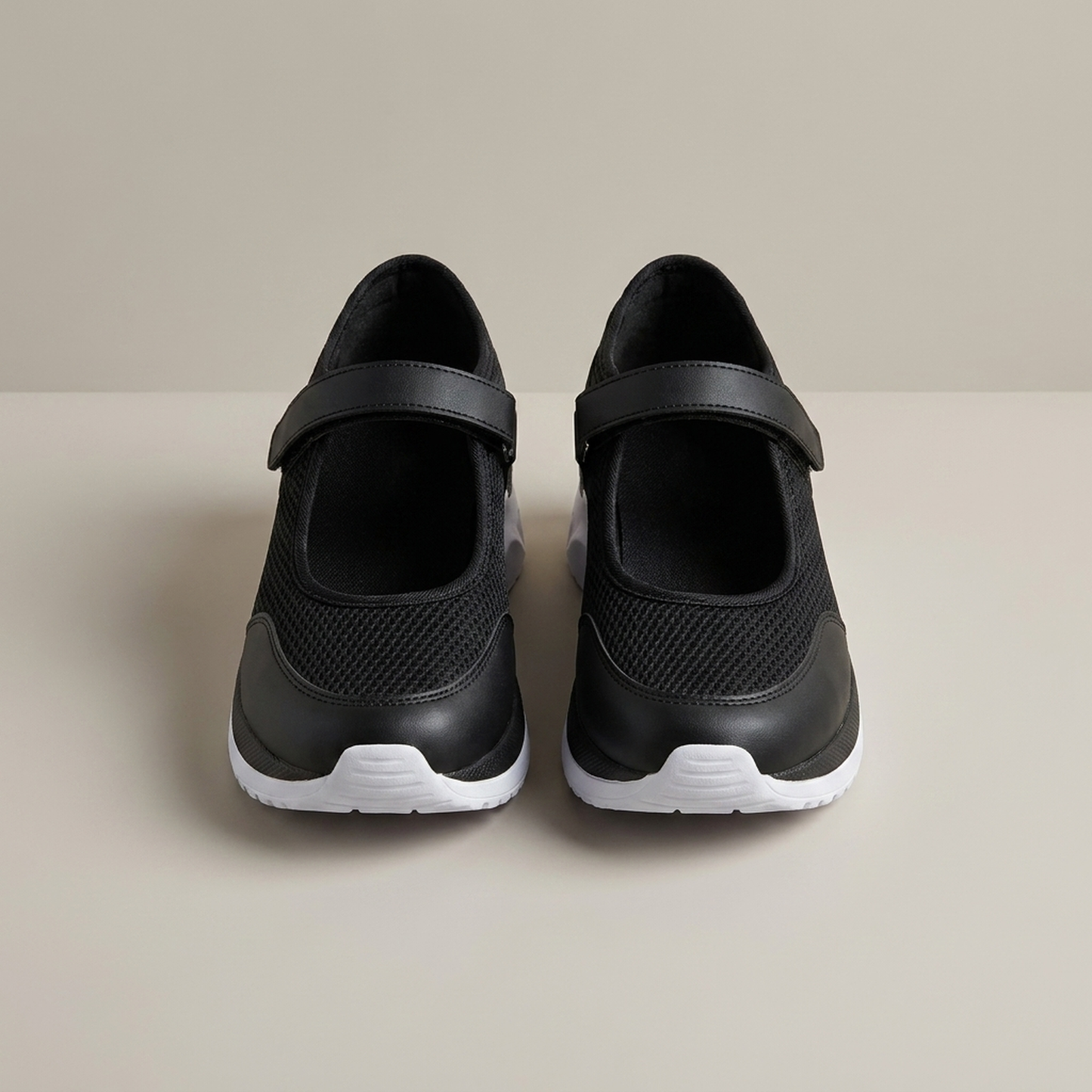 PLUXSTYLE::numise::andrea-strap-mary-jane-walking-sneakers::pack-black