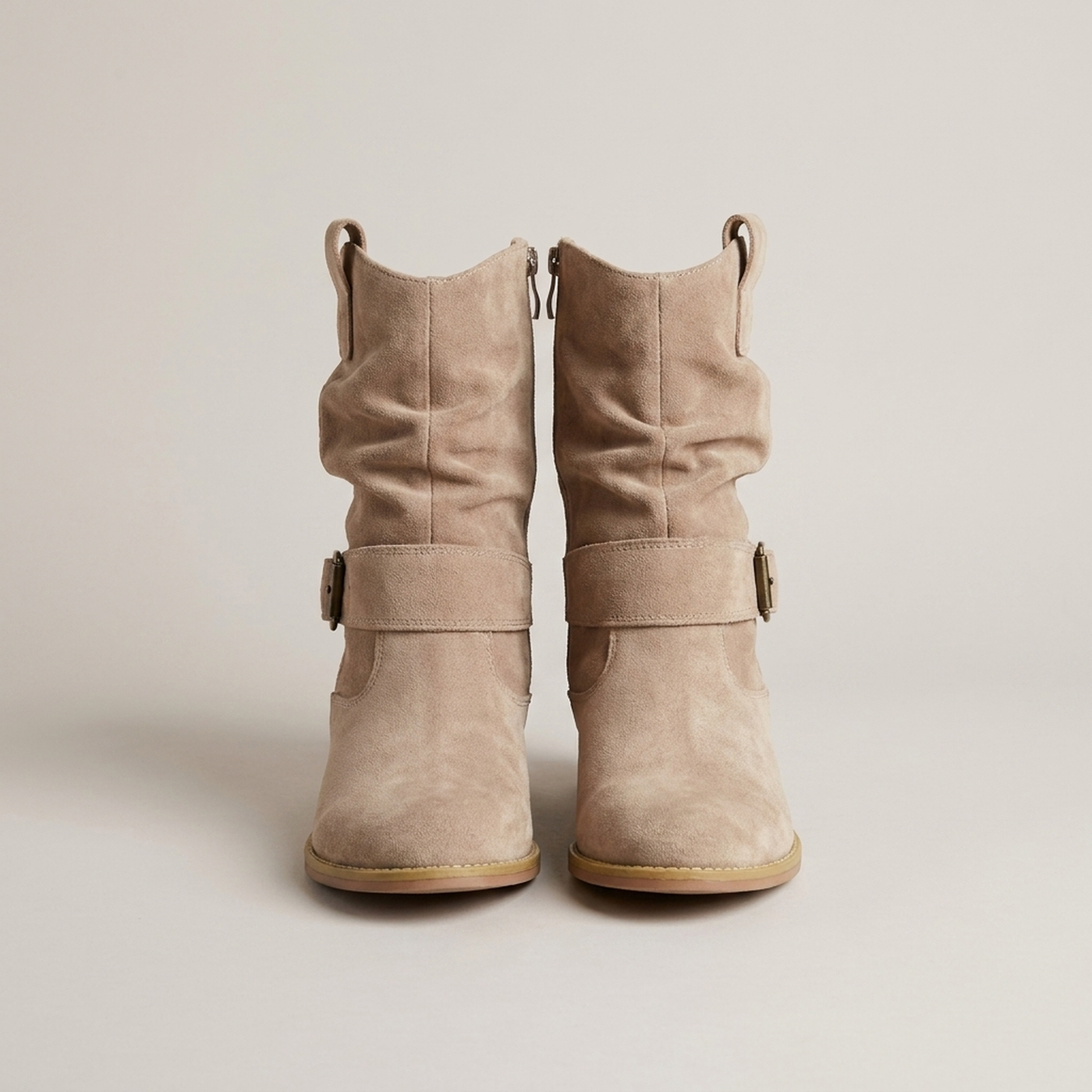 PLUXSTYLE::numise::slouch-fit-buckle-ankle-boots::pack-beige