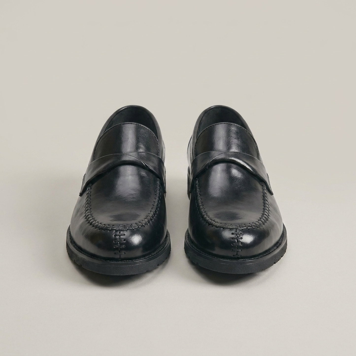 PLUXSTYLE::numise::rugged-penny-loafers::pack-black
