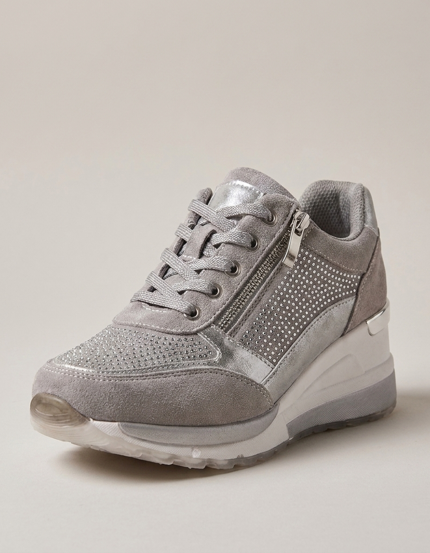 PLUXSTYLE::numise::side-zip-platform-sneakers::closeup-hero