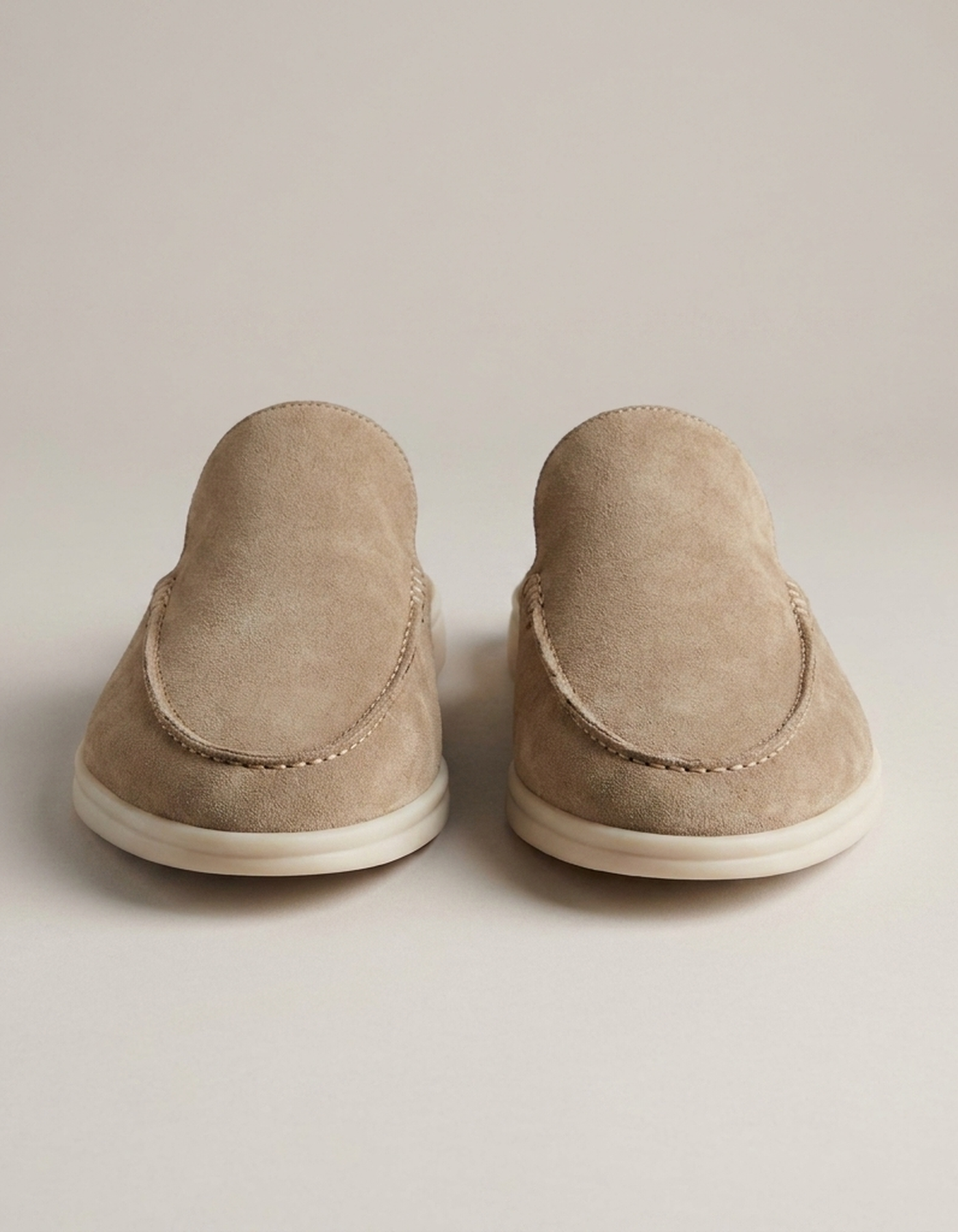 PLUXSTYLE::numise::mens-moc-toe-backless-loafers::pack-beige