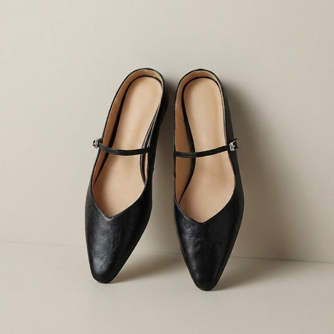 PLUXSTYLE::numise::alma-pointed-toe-mary-jane-mules::pack-black