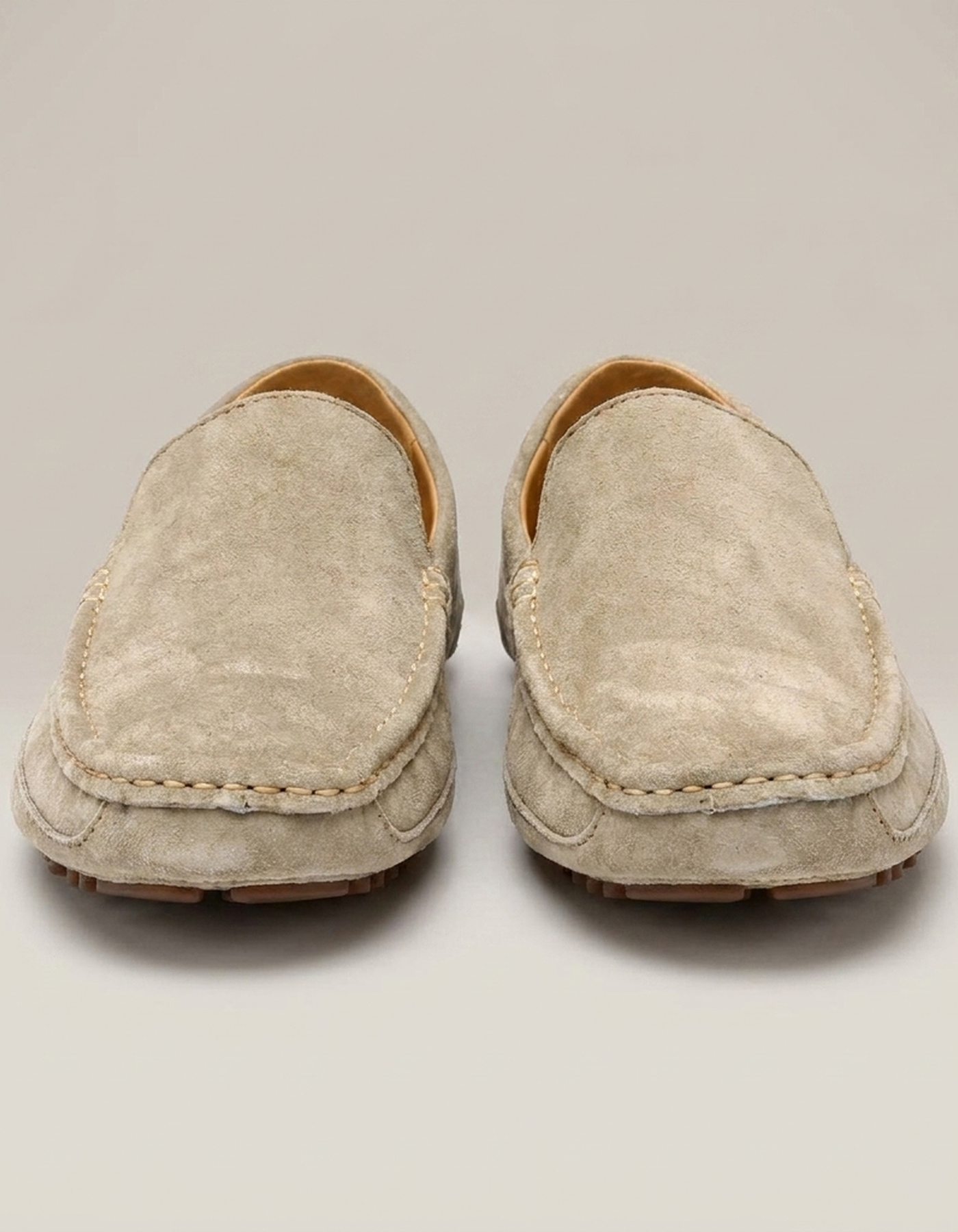 PLUXSTYLE::numise::mens-contrast-stitch-comfort-loafers::pack-beige
