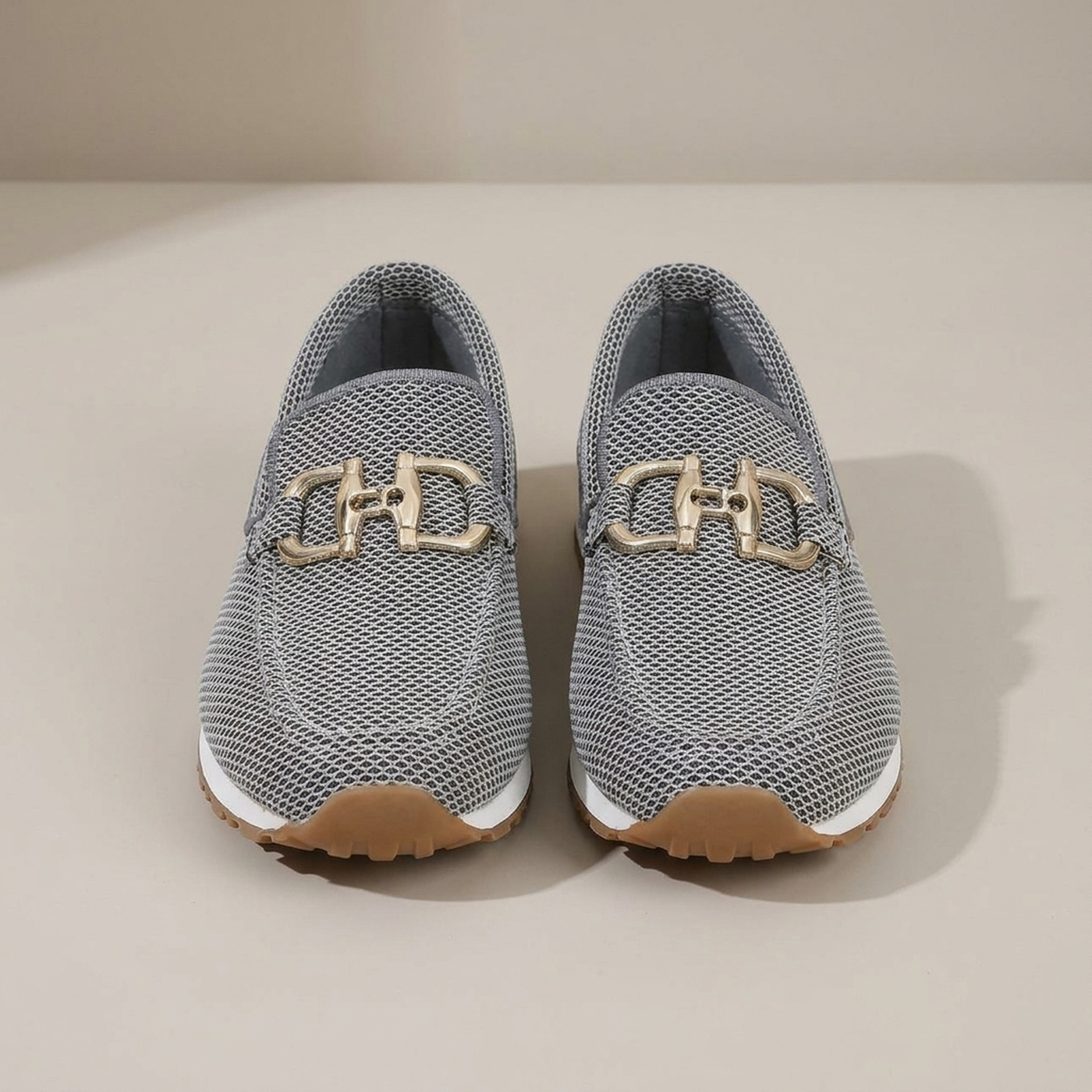 PLUXSTYLE::numise::womens-buckle-comfort-footwear::pack-grey