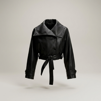 PLUXSTYLE::numise::cropped-trench-parka::pack-black