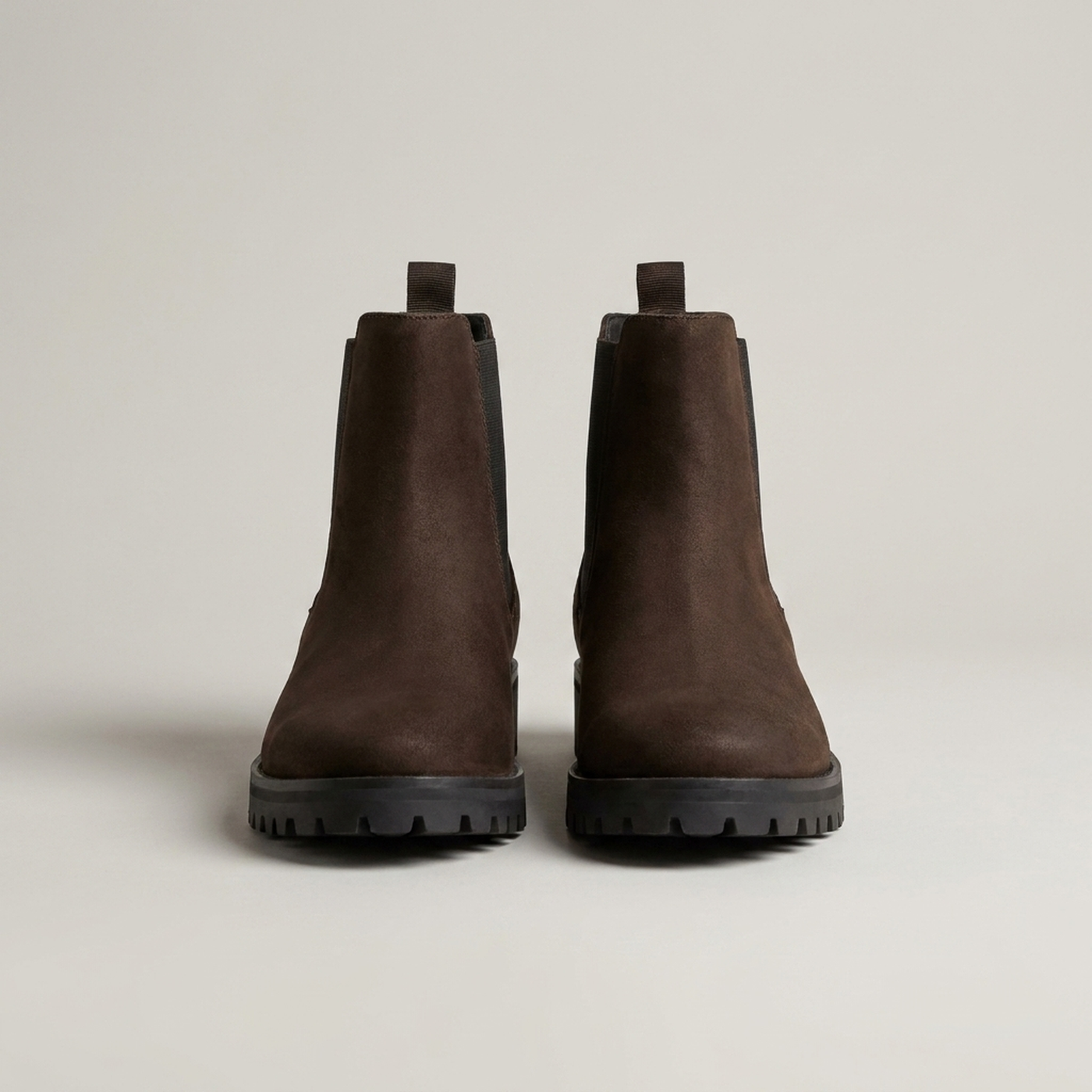 PLUXSTYLE::numise::beatrix-lug-sole-chelsea-boots::pack-dark-brown