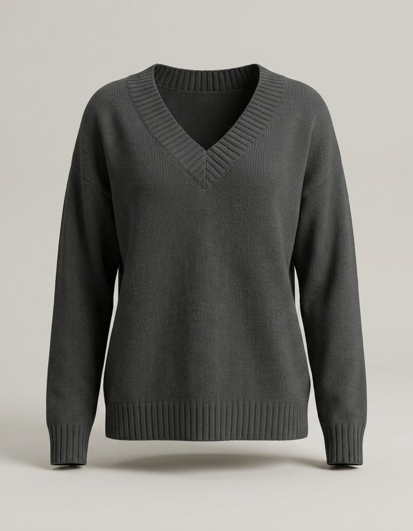 PLUXSTYLE::numise::celestia-relaxed-turtleneck-sweater::pack-dark-gray