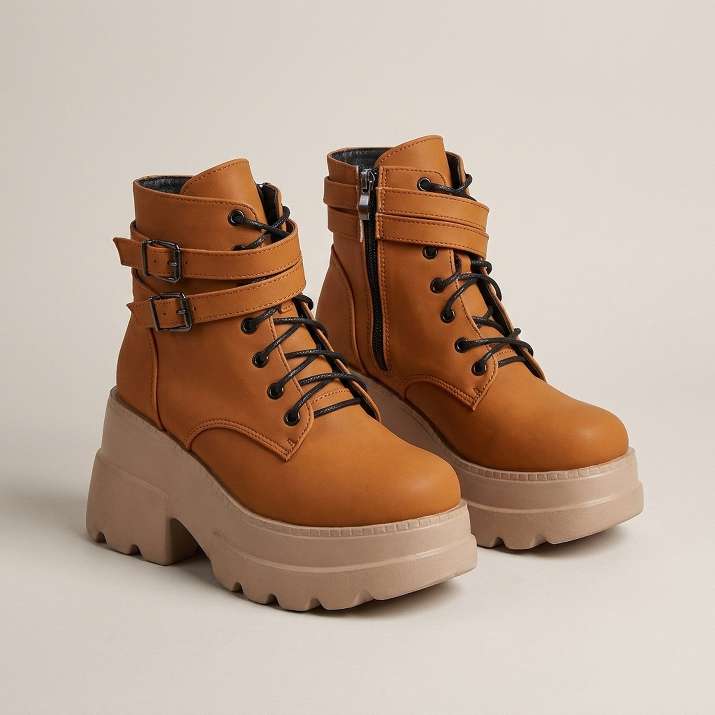 PLUXSTYLE::numise::studded-platform-combat-boots::pack-brown