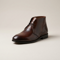 PLUXSTYLE::numise::mens-everyday-chukka-boots::closeup-hero