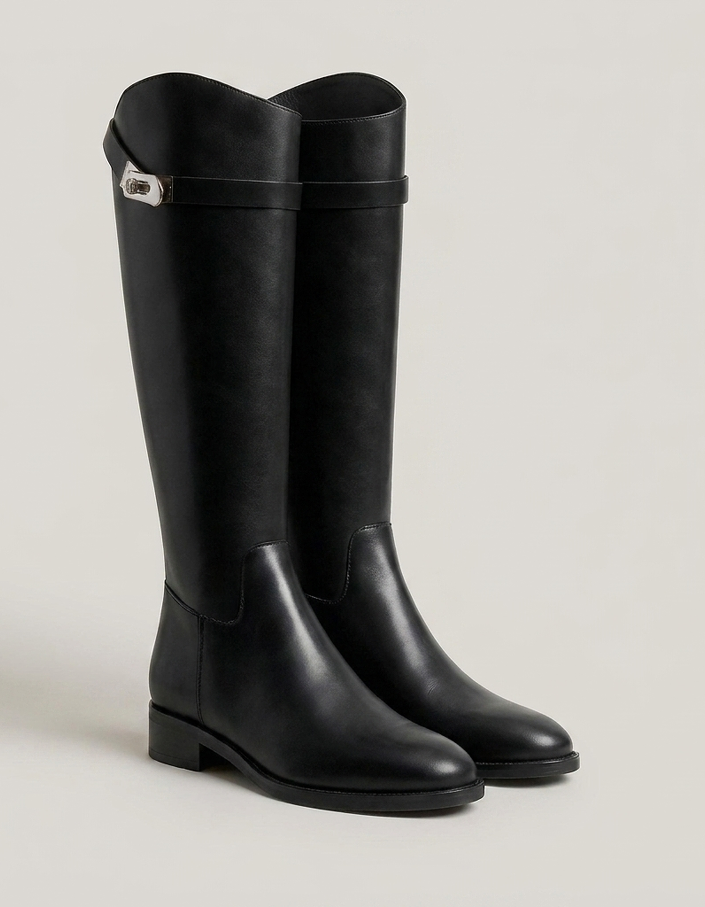 PLUXSTYLE::numise::buckle-detail-knee-high-boots::closeup-detail