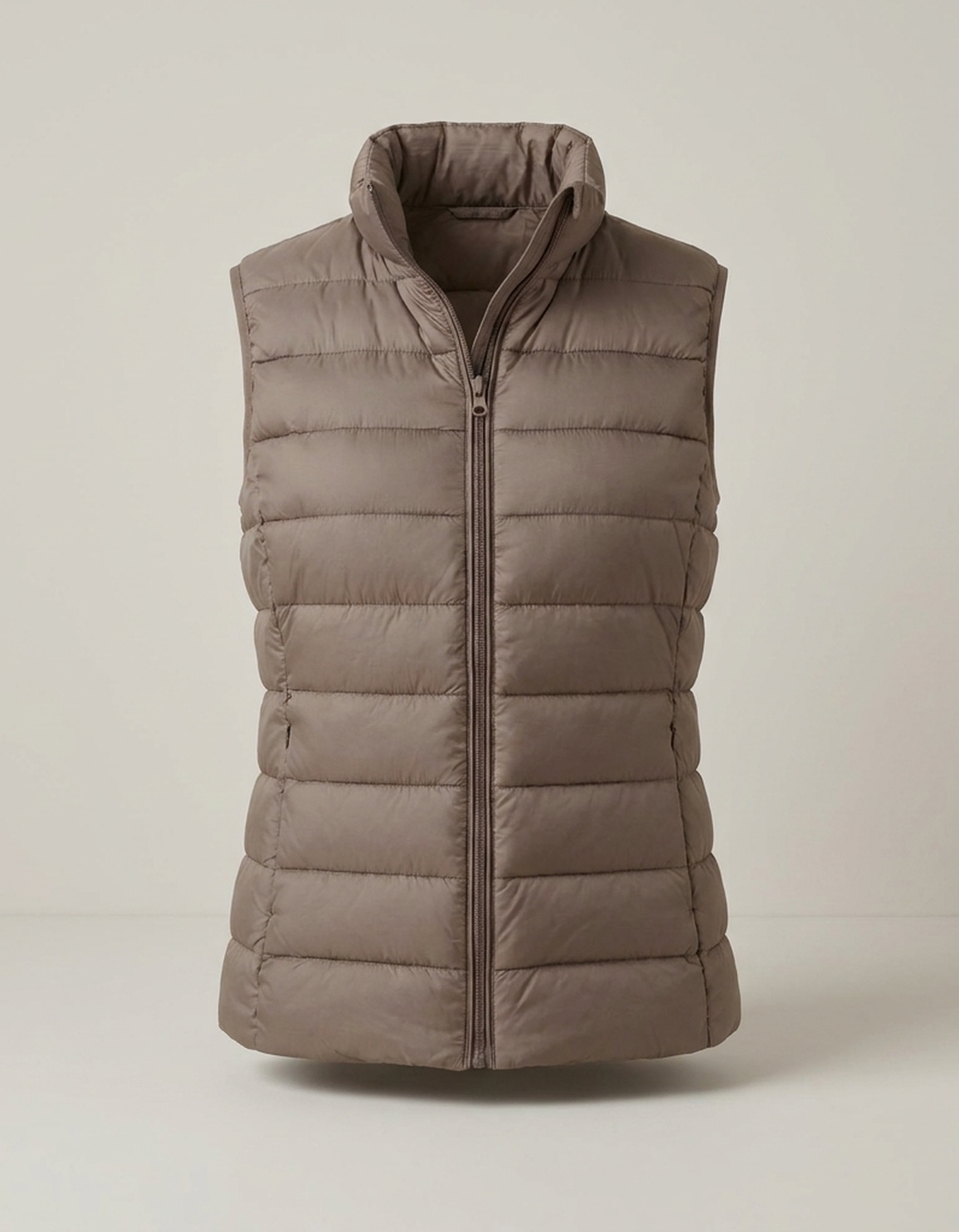 PLUXSTYLE::numise::belgrave-slim-fit-puffer-vest::pack-khaki