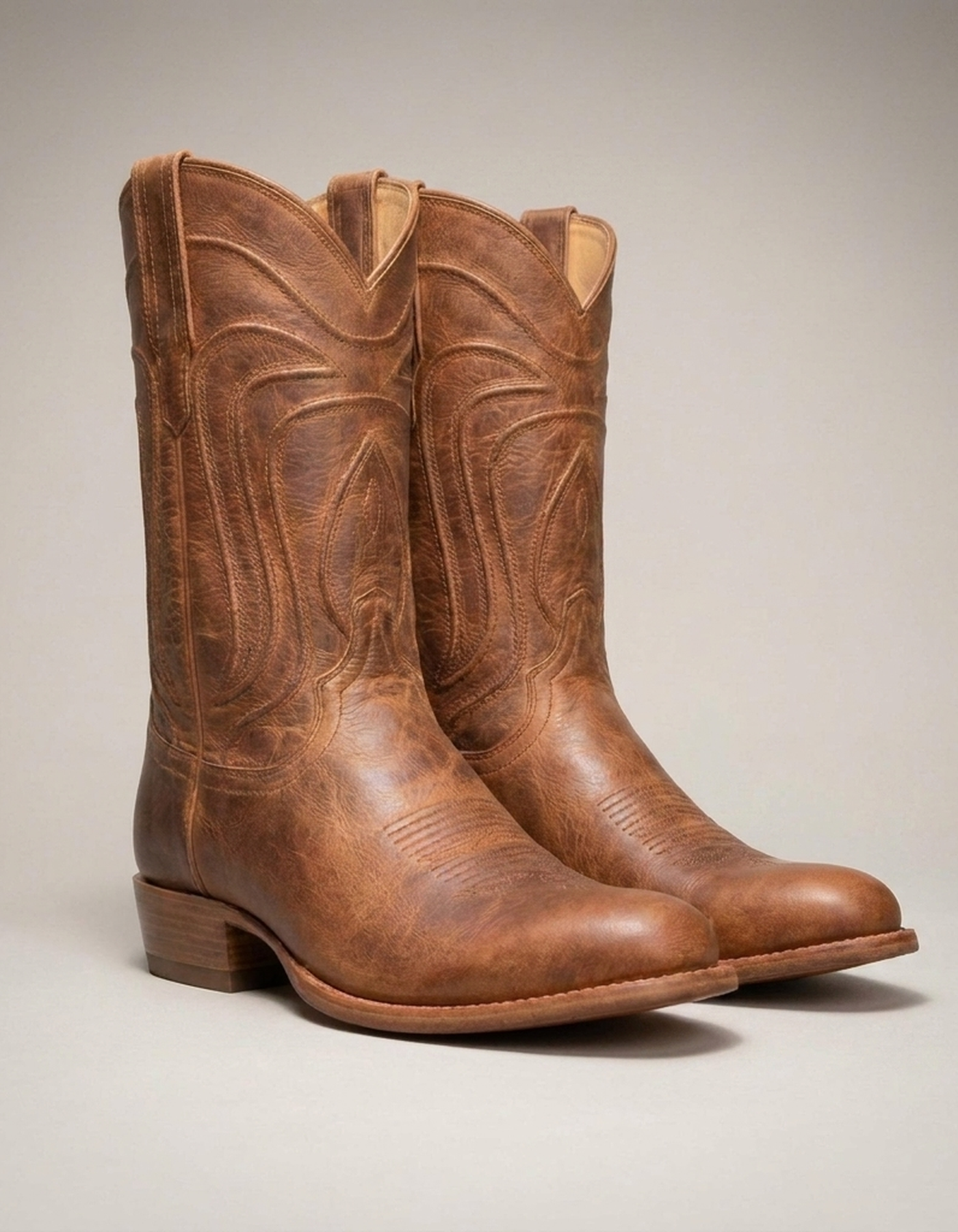 PLUXSTYLE::numise::mens-scotch-cowboy-boots::closeup-detail