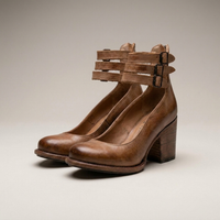 PLUXSTYLE::numise::graceful-comfort-ankle-boots::closeup-detail