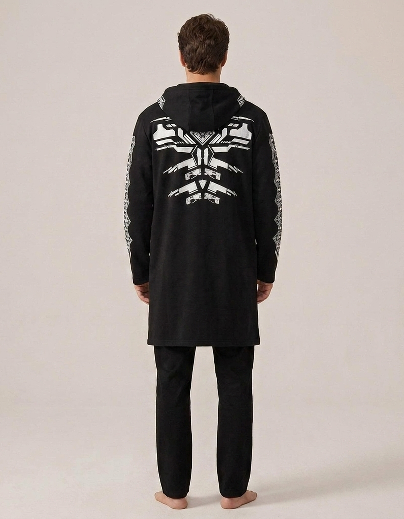 PLUXSTYLE::numise::futurist-longline-parka::back