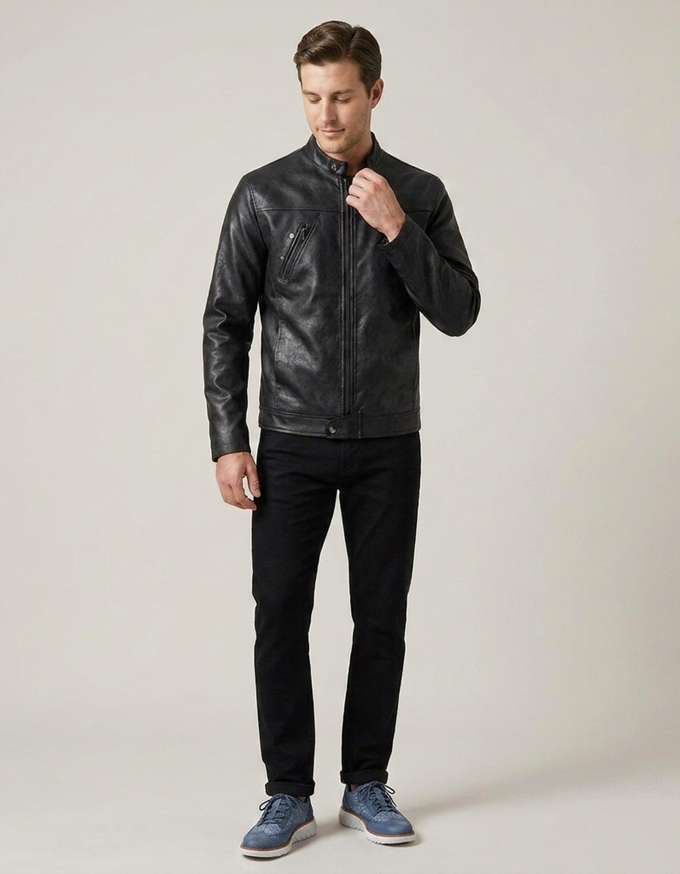 PLUXSTYLE::numise::mens-ventilated-everyday-sneakers::zoom-out