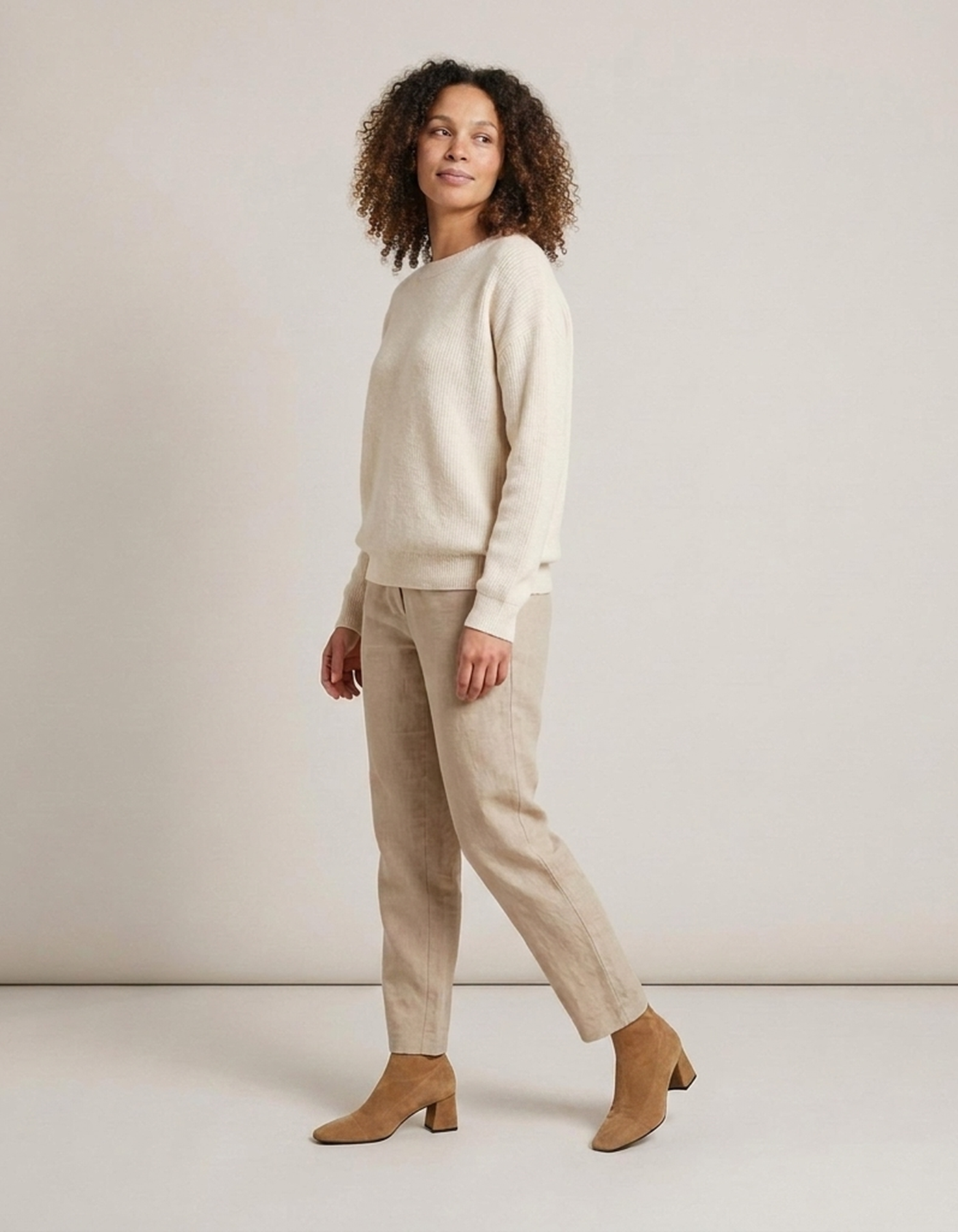 PLUXSTYLE::numise::aelis-everyday-boots::zoom-out