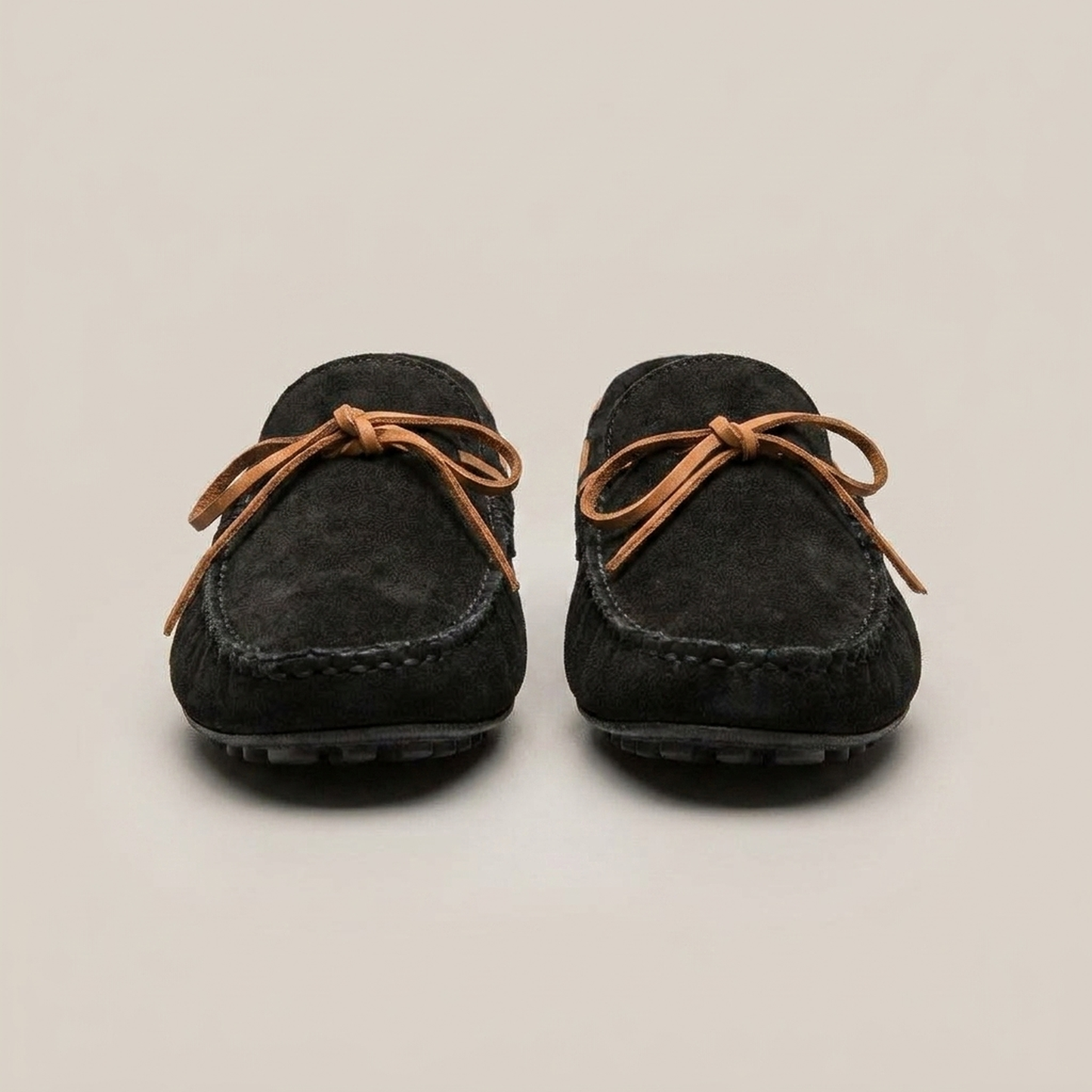 PLUXSTYLE::numise::mens-bow-lace-driving-loafers::pack-black
