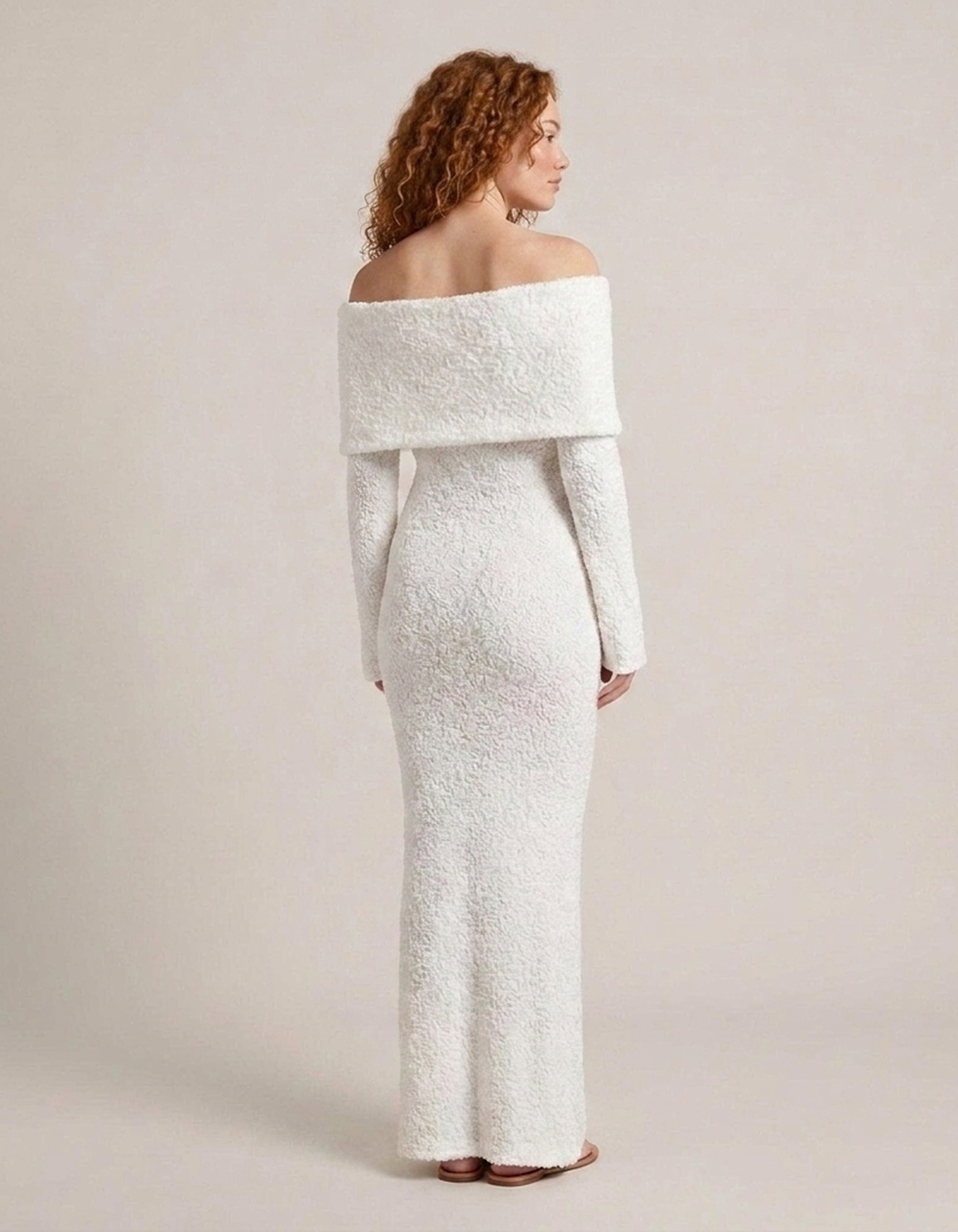 PLUXSTYLE::numise::bardot-fitted-maxi-dress::back