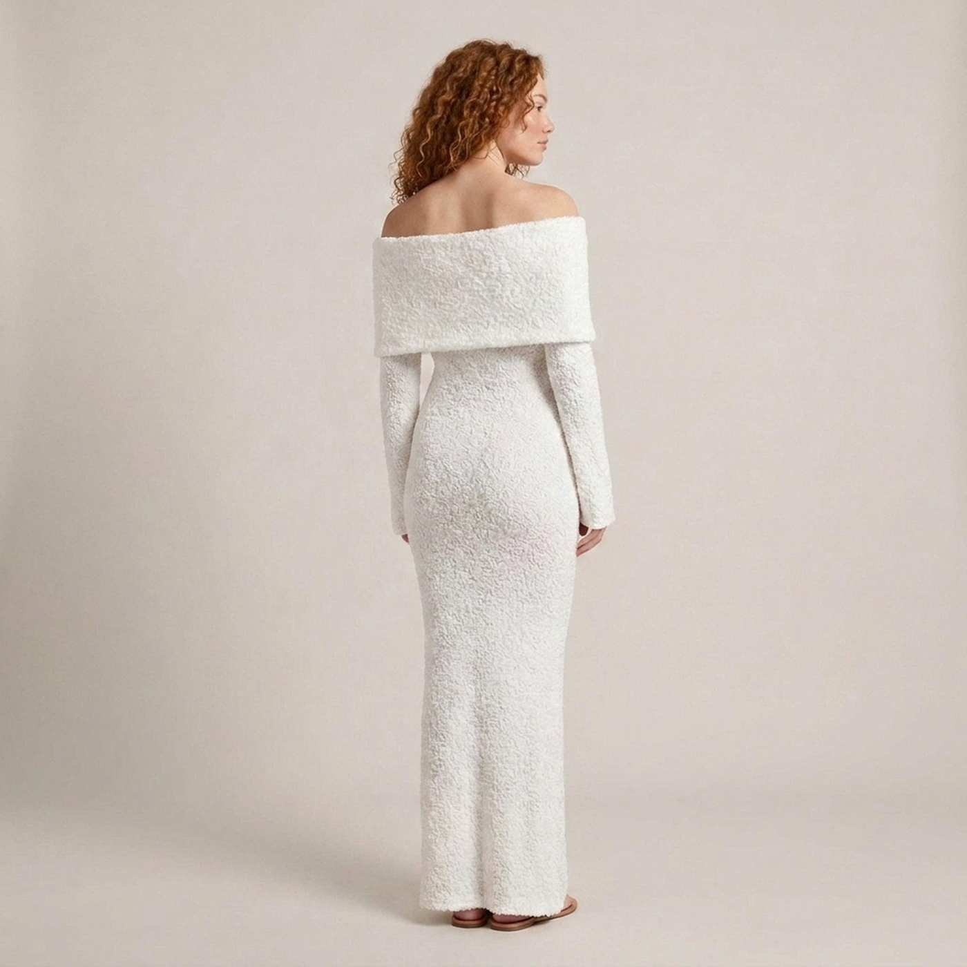 PLUXSTYLE::numise::bardot-fitted-maxi-dress::back