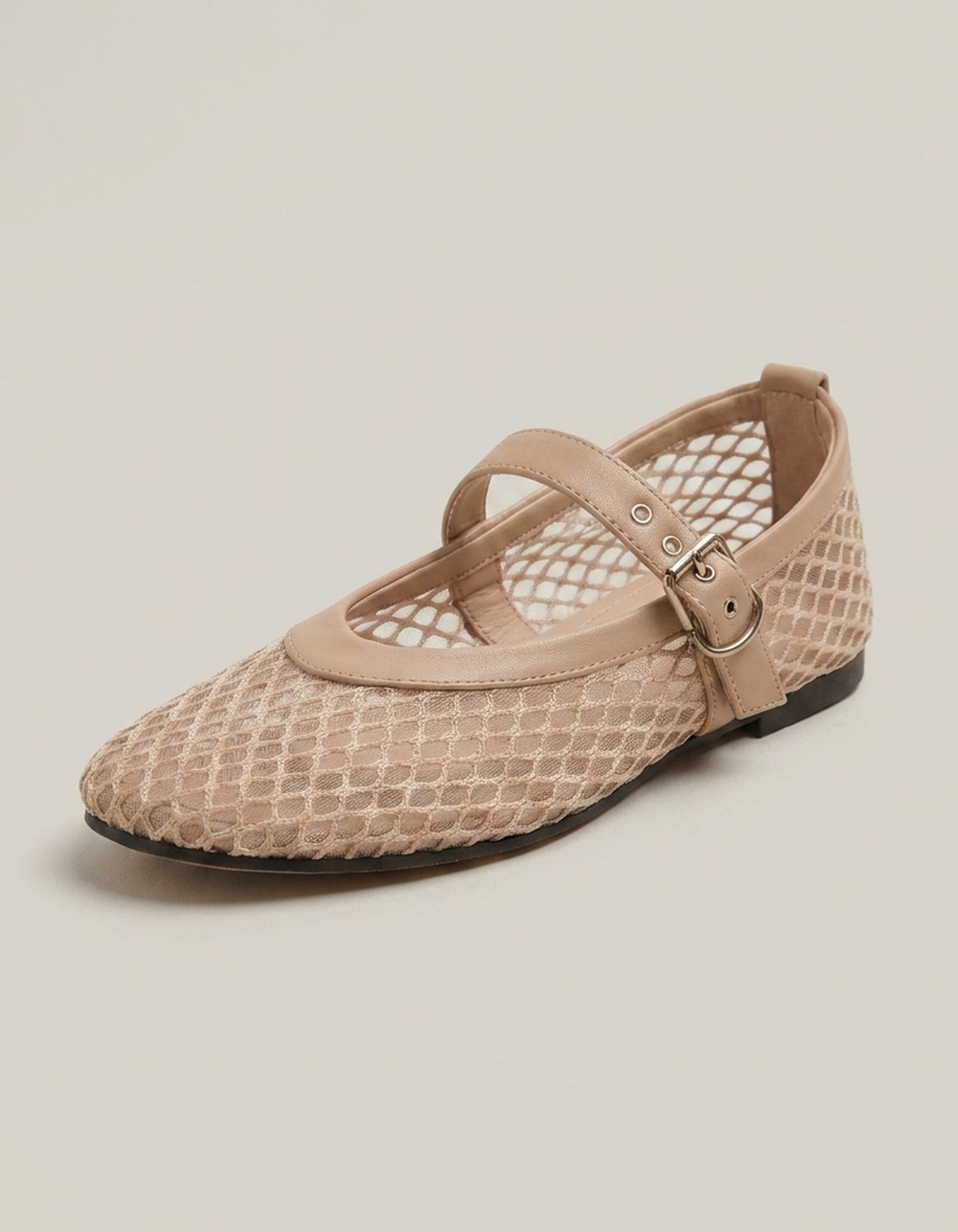 PLUXSTYLE::numise::round-toe-summer-mary-jane-shoes::closeup-hero