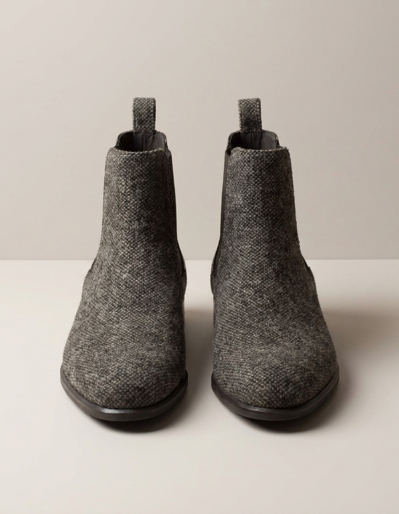 PLUXSTYLE::numise::breziosa-mens-chelsea-boots::pack-black