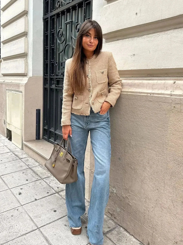 PLUXSTYLE::numise::aisha-tailored-parka::lifestyle-keep-2