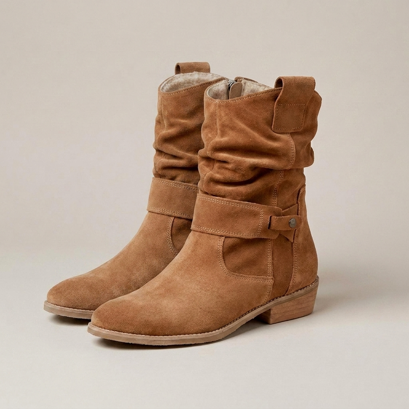 PLUXSTYLE::numise::womens-wide-fit-comfort-boots::closeup-detail