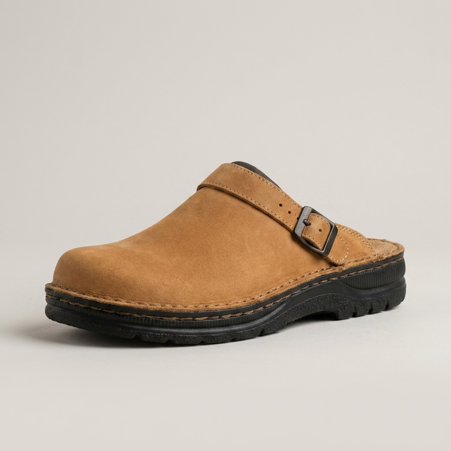 PLUXSTYLE::numise::womens-easy-slip-on-clogs::closeup-hero