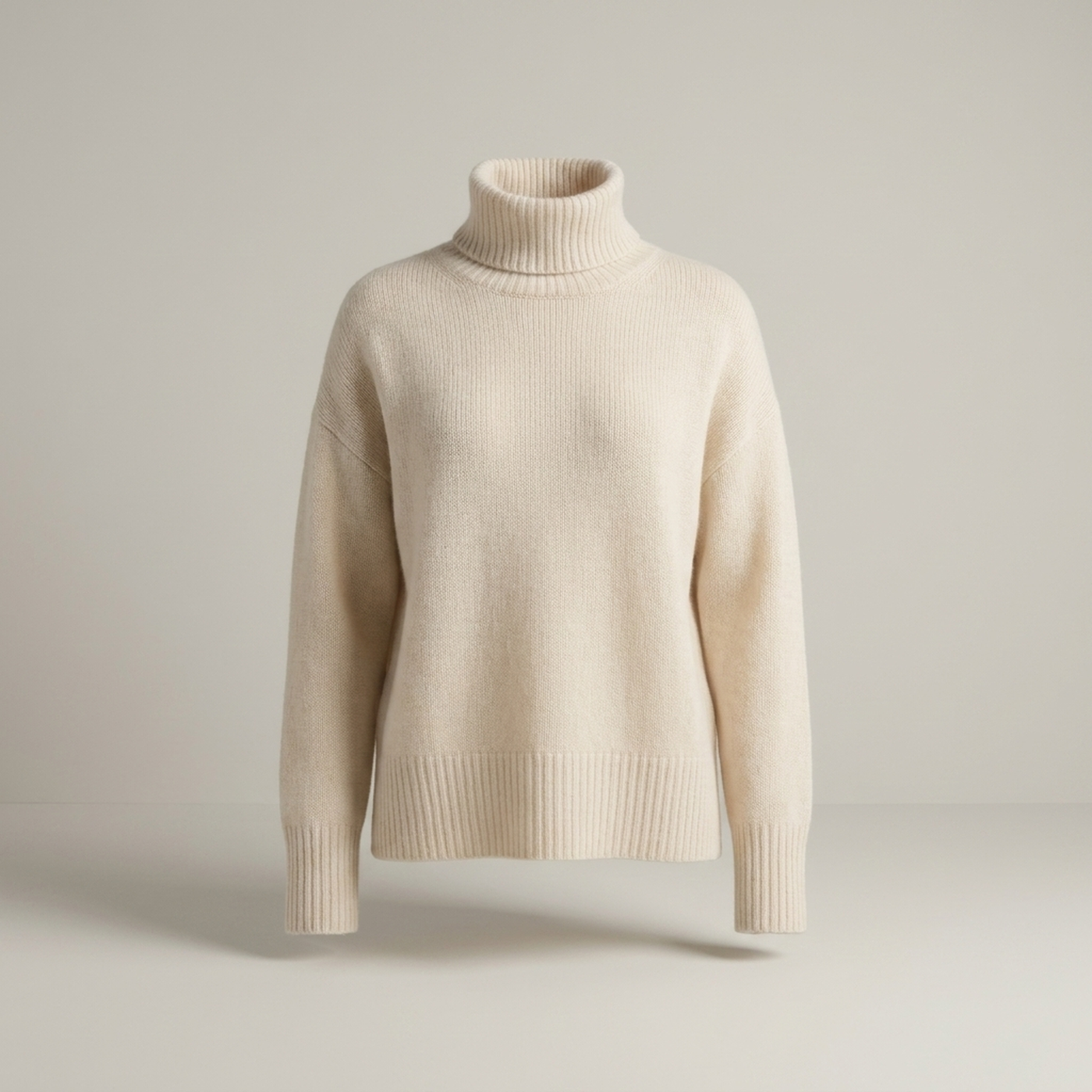 PLUXSTYLE::numise::averelle-oversized-turtleneck-sweater::pack-beige
