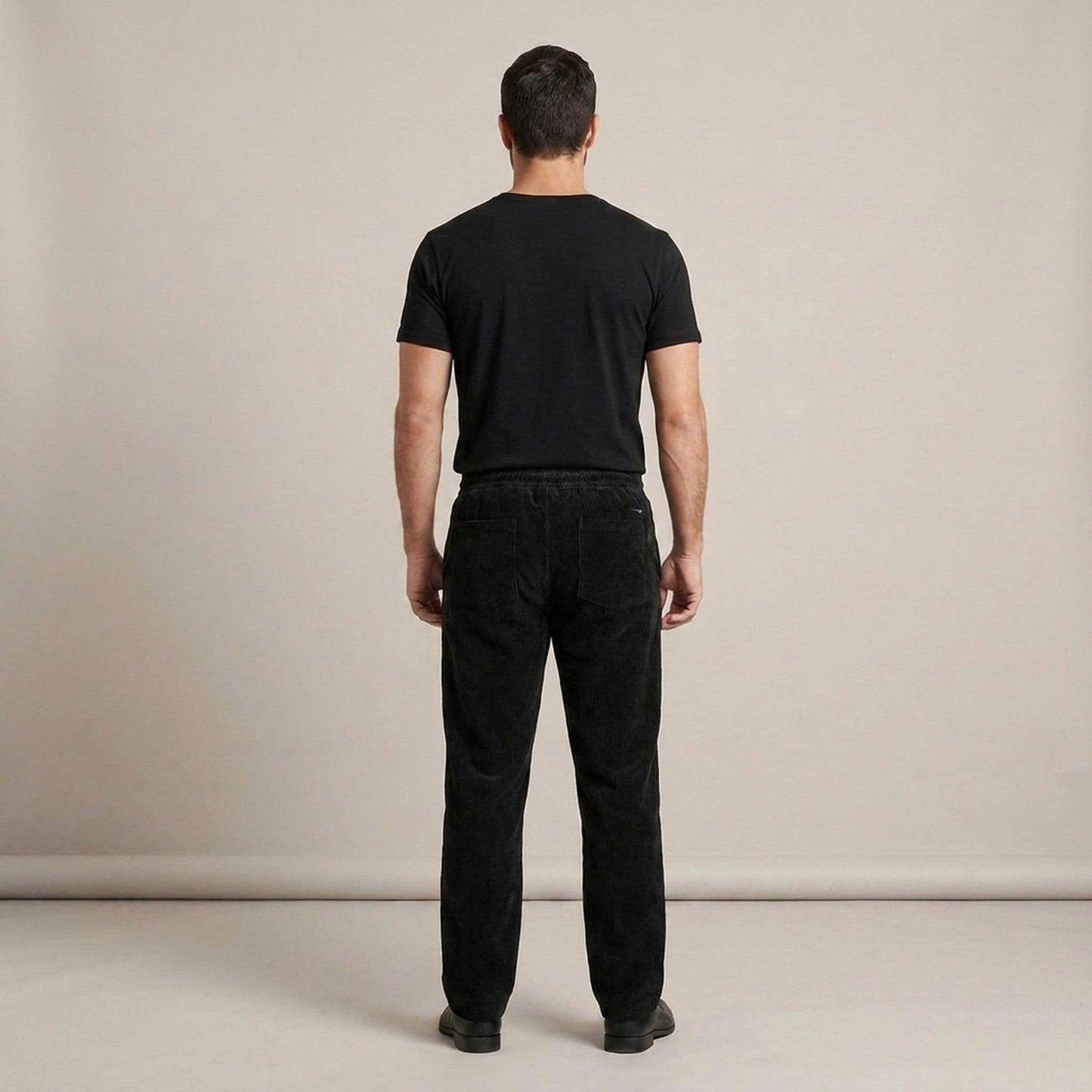 PLUXSTYLE::numise::mens-easy-waist-straight-leg-pants::back