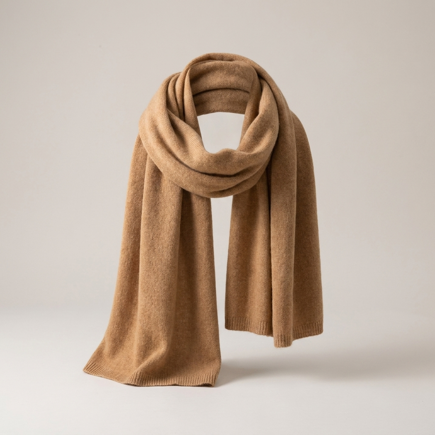 PLUXSTYLE::numise::everyday-lightweight-scarf::pack-golden-camel