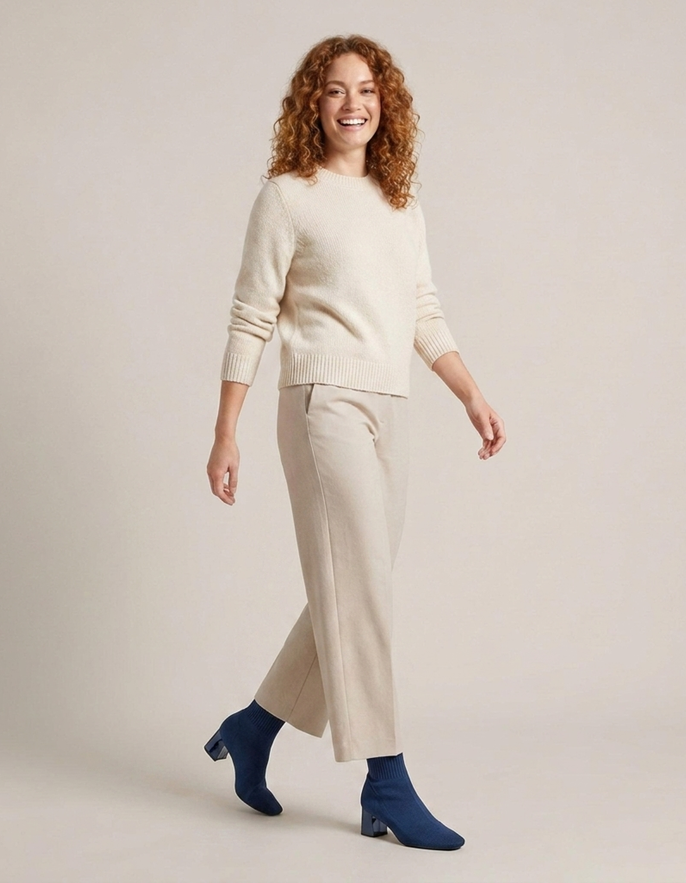 PLUXSTYLE::numise::flex-fit-ankle-boots::zoom-out