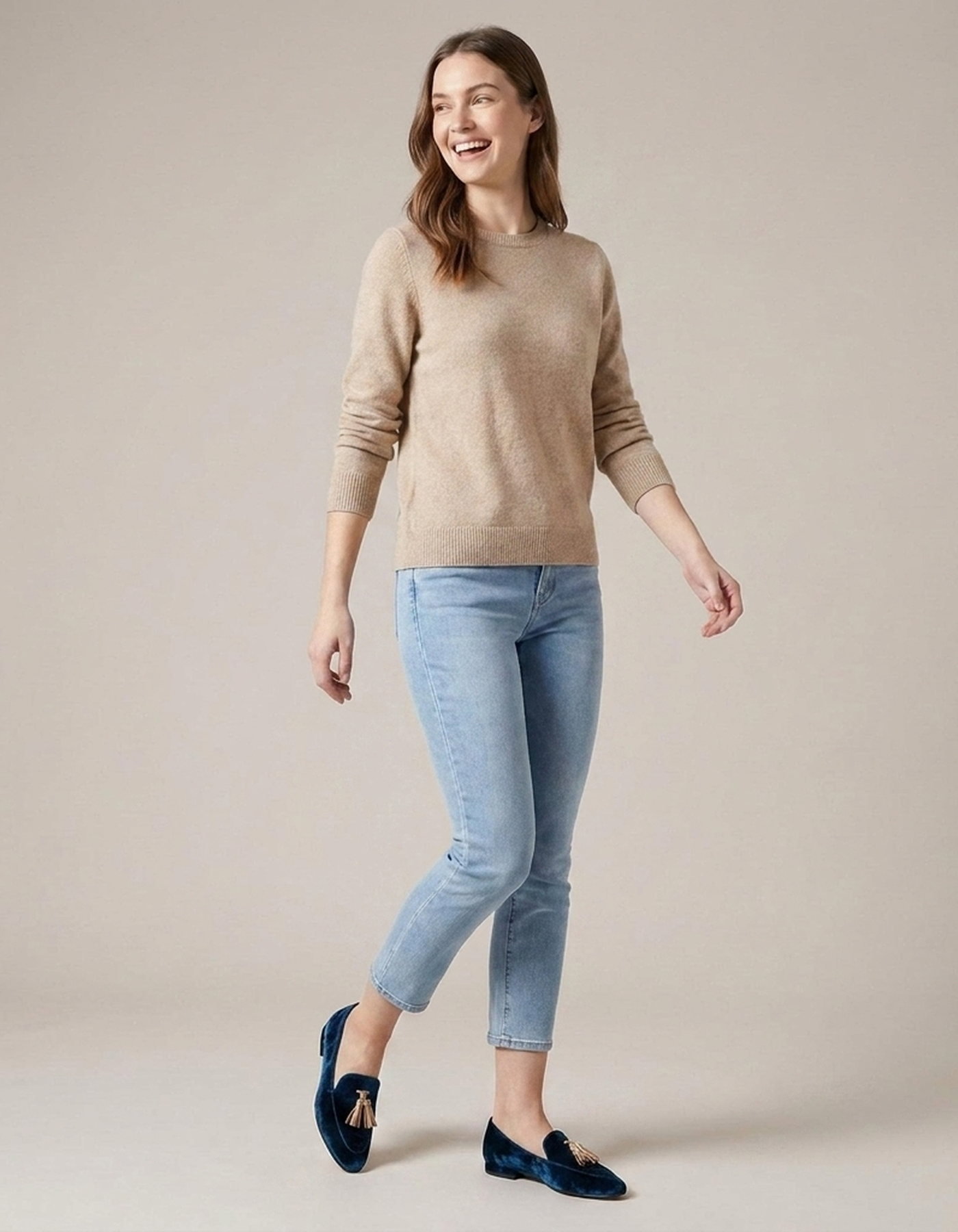 PLUXSTYLE::numise::alessyra-tassel-loafers::zoom-out