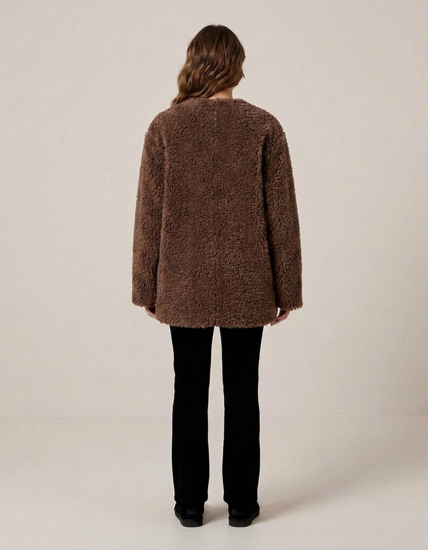 PLUXSTYLE::numise::alina-easy-fit-parka::back