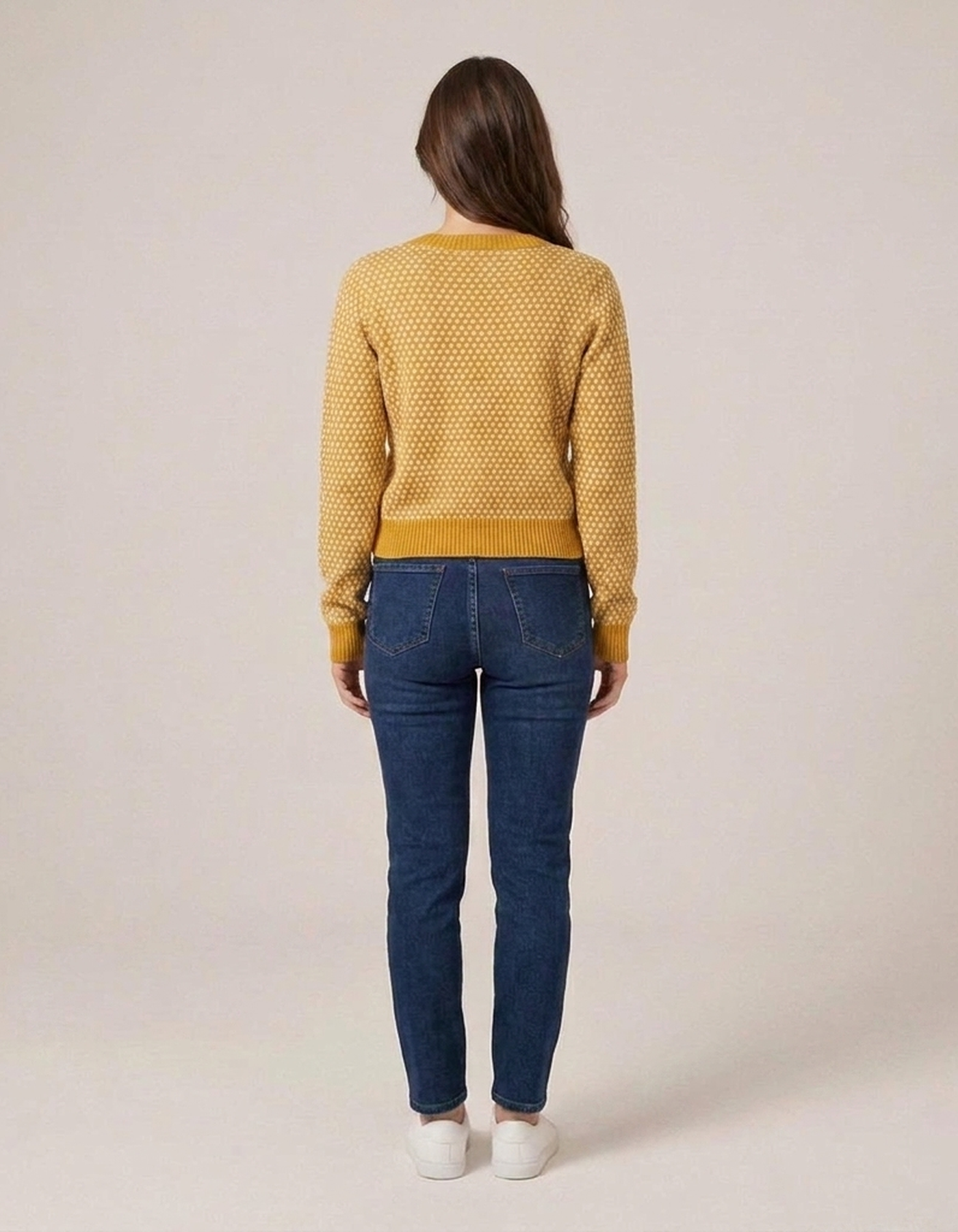 PLUXSTYLE::numise::amanda-button-front-cardigan::back