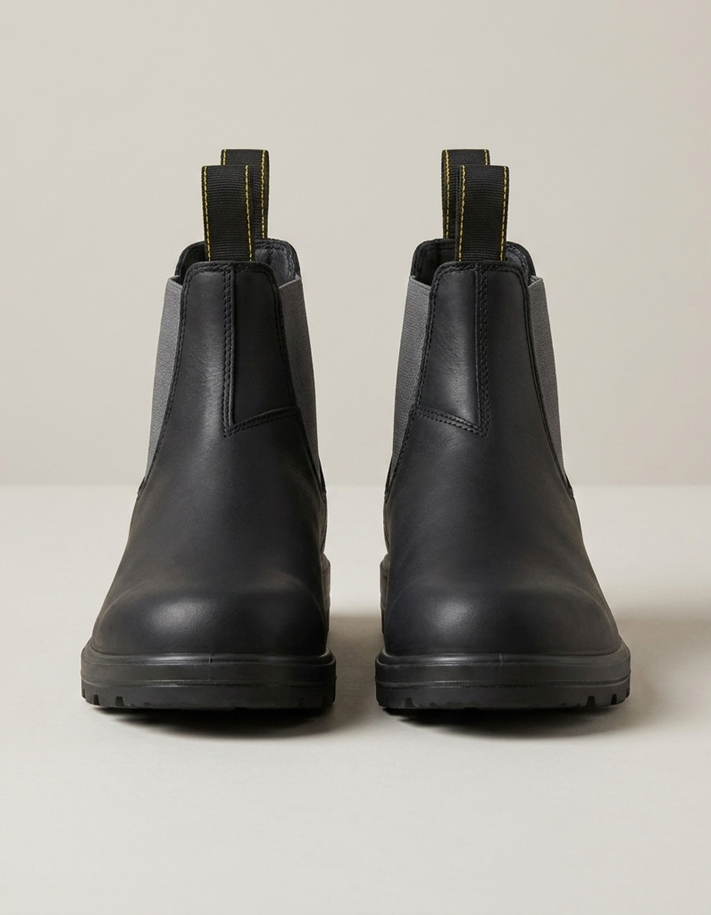 PLUXSTYLE::numise::pull-tab-chelsea-boots::pack-grey