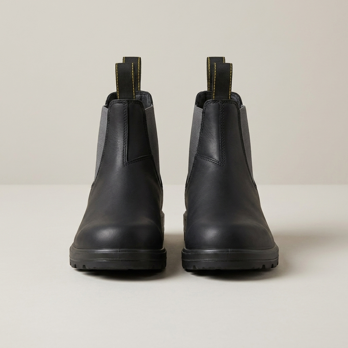 PLUXSTYLE::numise::pull-tab-chelsea-boots::pack-grey