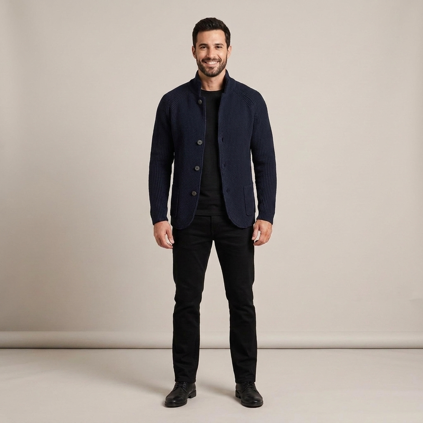 PLUXSTYLE::numise::stand-collar-button-cardigan::front