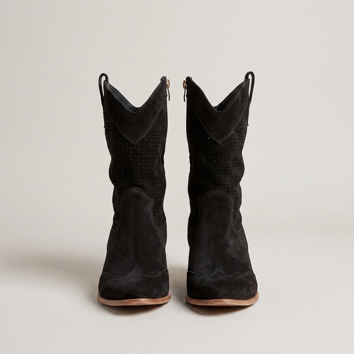 PLUXSTYLE::numise::supportive-mid-calf-cowboy-boots::pack-black