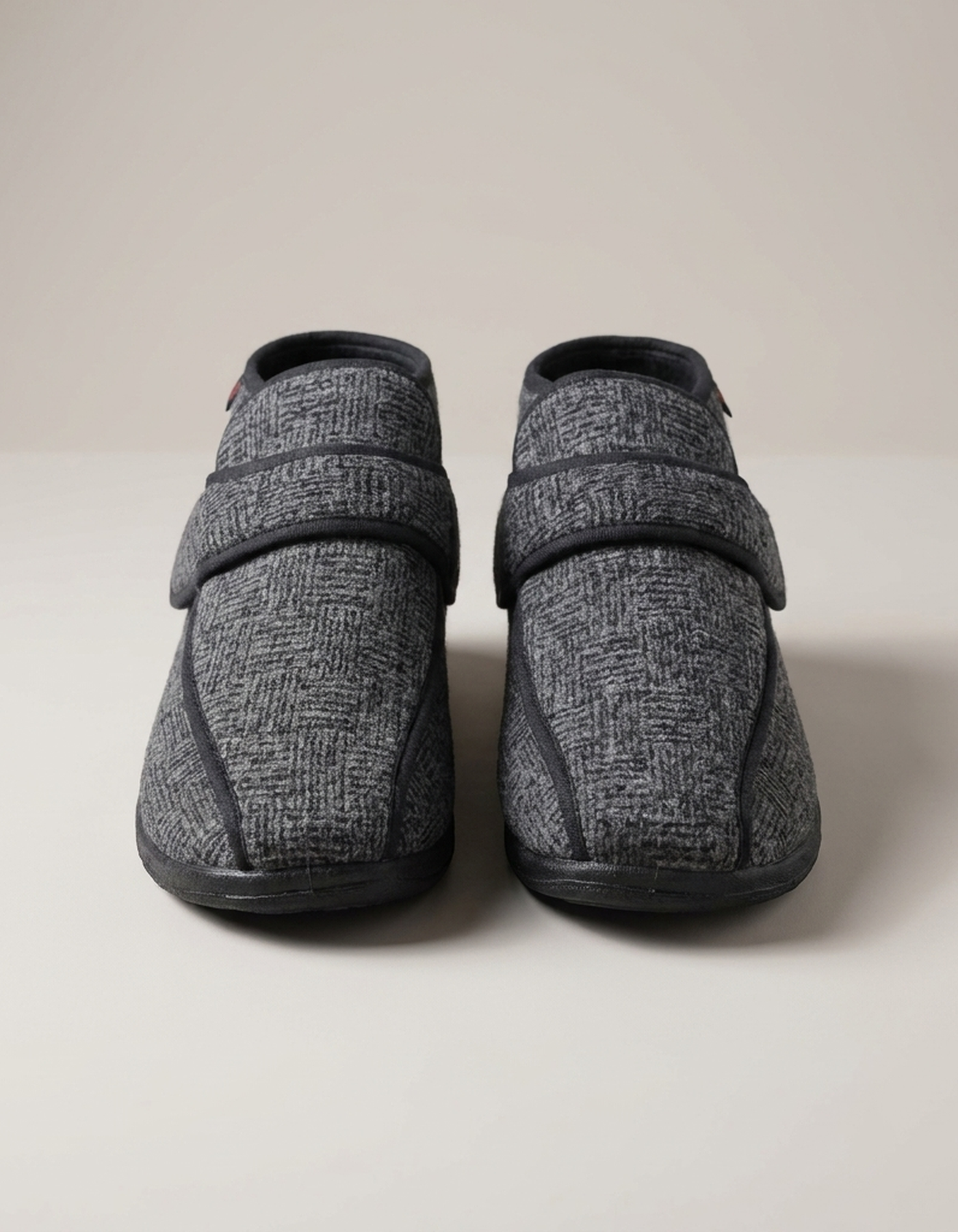 PLUXSTYLE::numise::adam-adjustable-slip-on-boots::pack-grey
